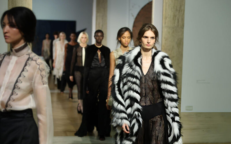 Fendi Couture Fall/Winter 2026-2027 runway look in Rome designed by Maria Grazia Chiuri